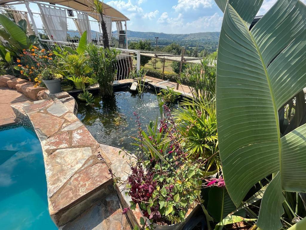 Koi Inn Hartbeespoort Exteriér fotografie