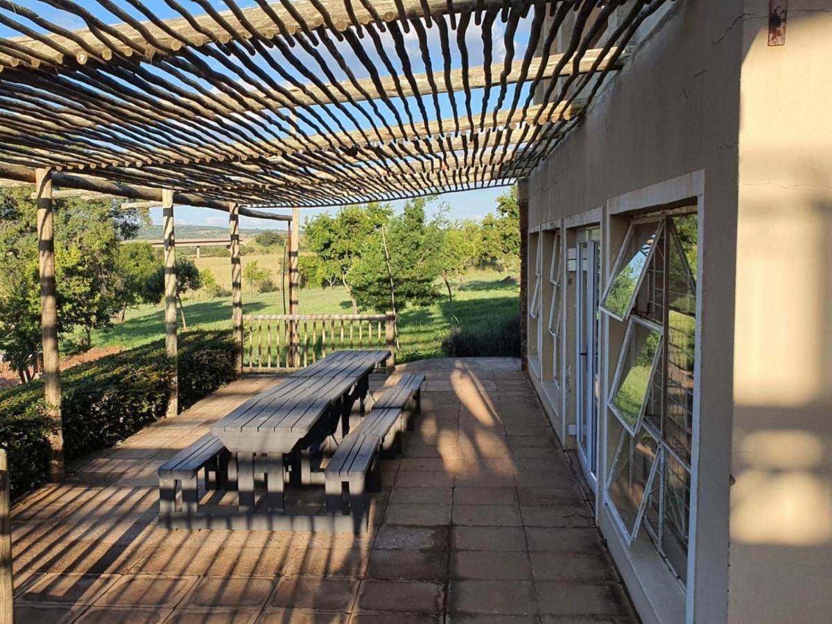 Koi Inn Hartbeespoort Exteriér fotografie