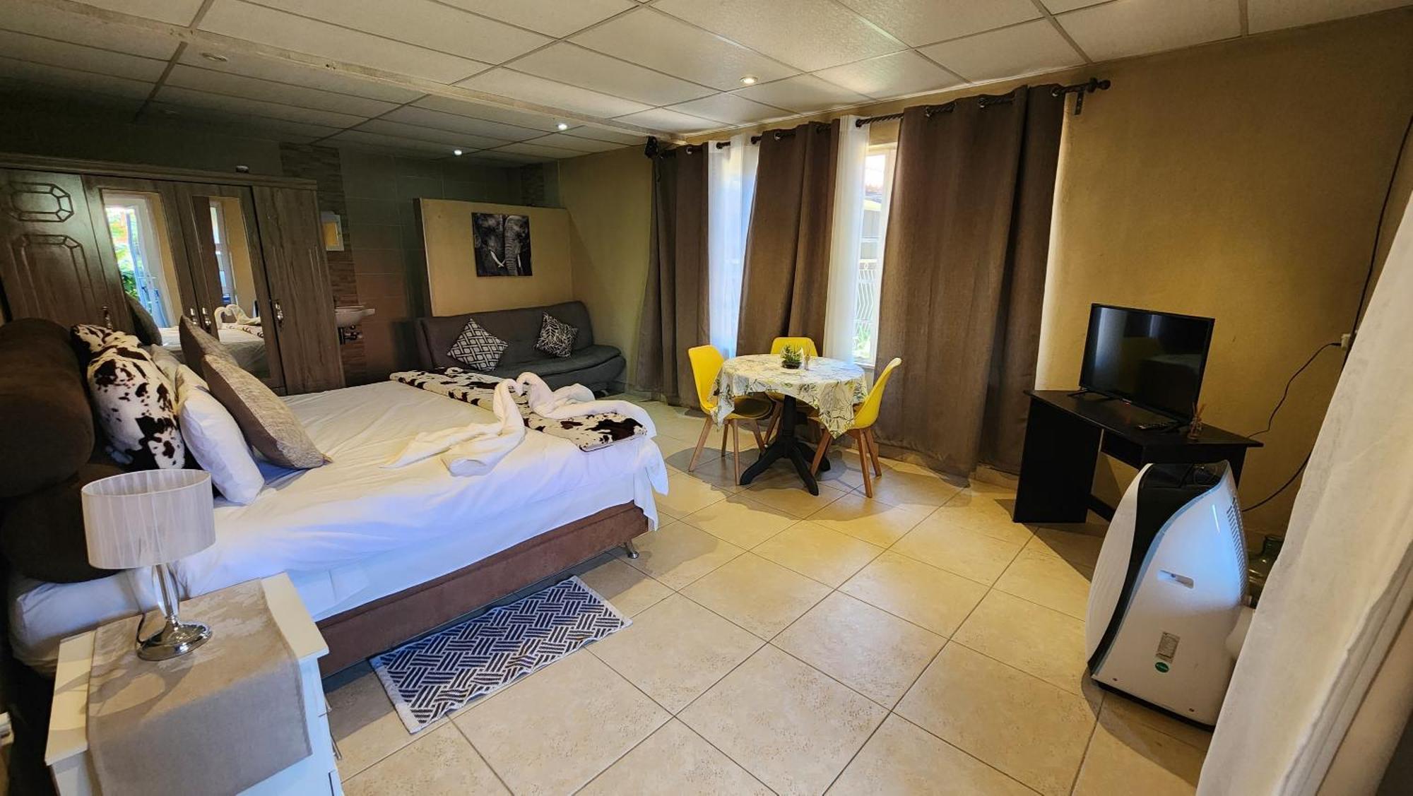 Koi Inn Hartbeespoort Exteriér fotografie